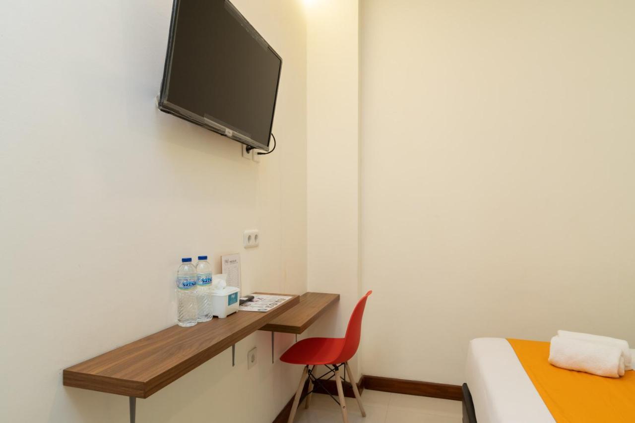 Sans Hotel Suryakencana بوكور المظهر الخارجي الصورة